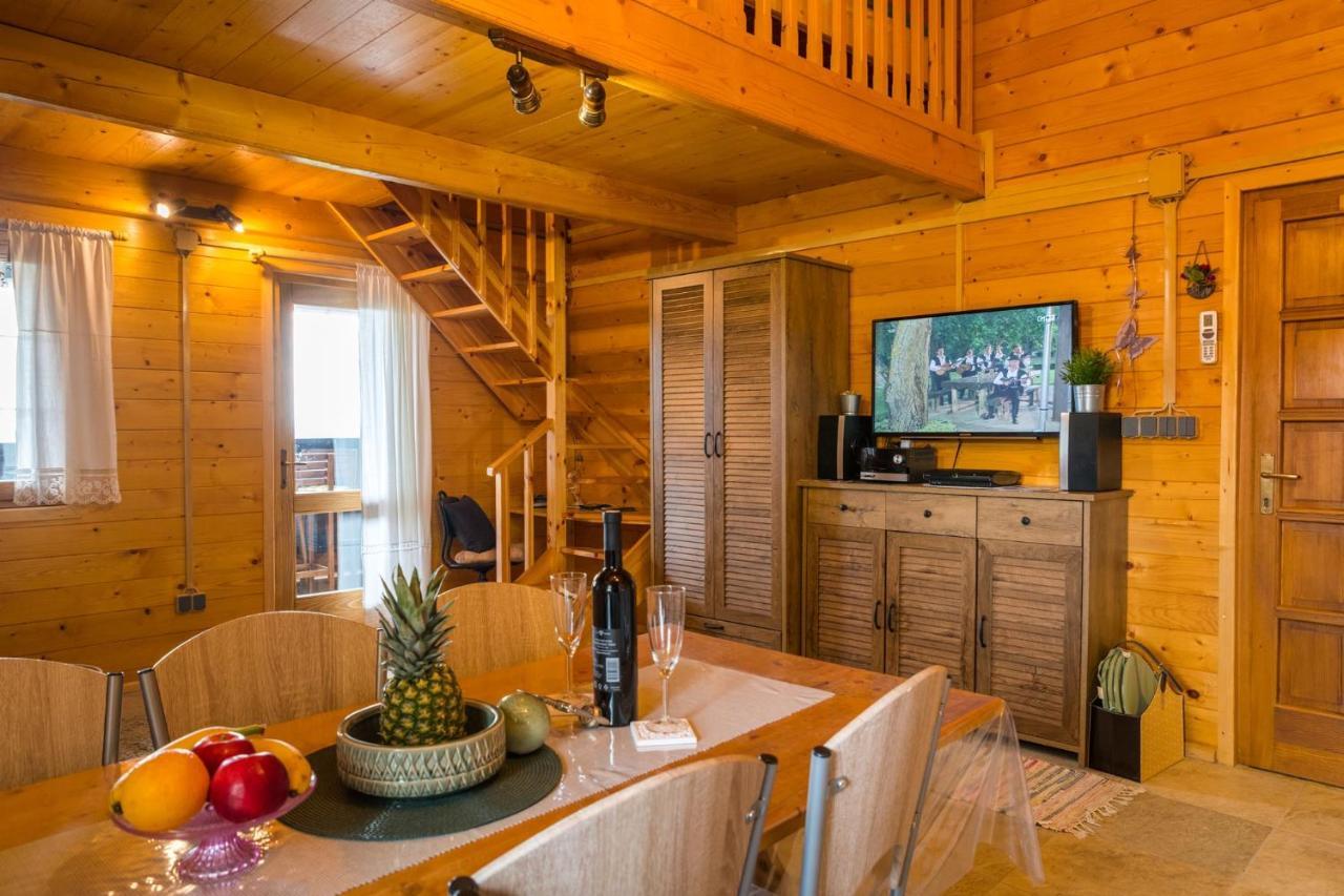 Hygge Hill Villa คราพินสเก ทอปลิตเซ ภายนอก รูปภาพ