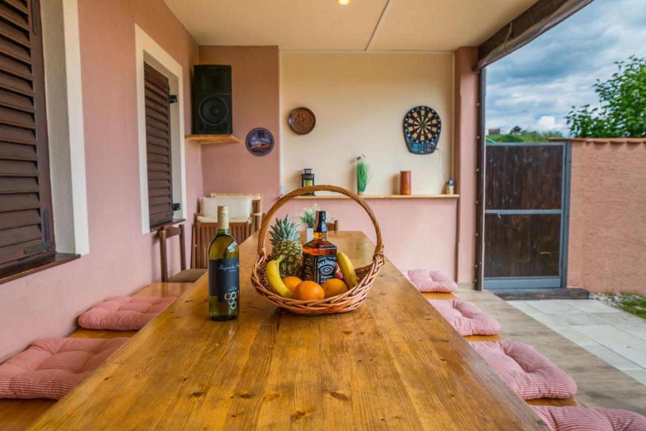 Hygge Hill Villa คราพินสเก ทอปลิตเซ ภายนอก รูปภาพ