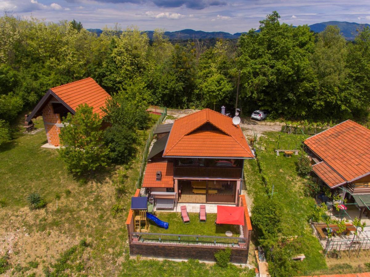Hygge Hill Villa คราพินสเก ทอปลิตเซ ภายนอก รูปภาพ